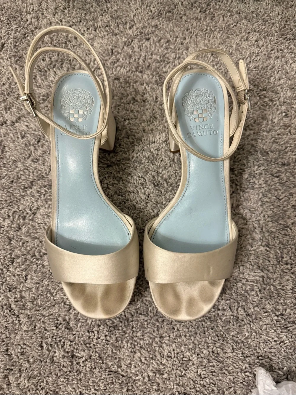 Vince Camuto Pendreya Ankle-Strap Satin Block Heels Ivory | Bridal | Size 6.5 - Picture 4 of 8